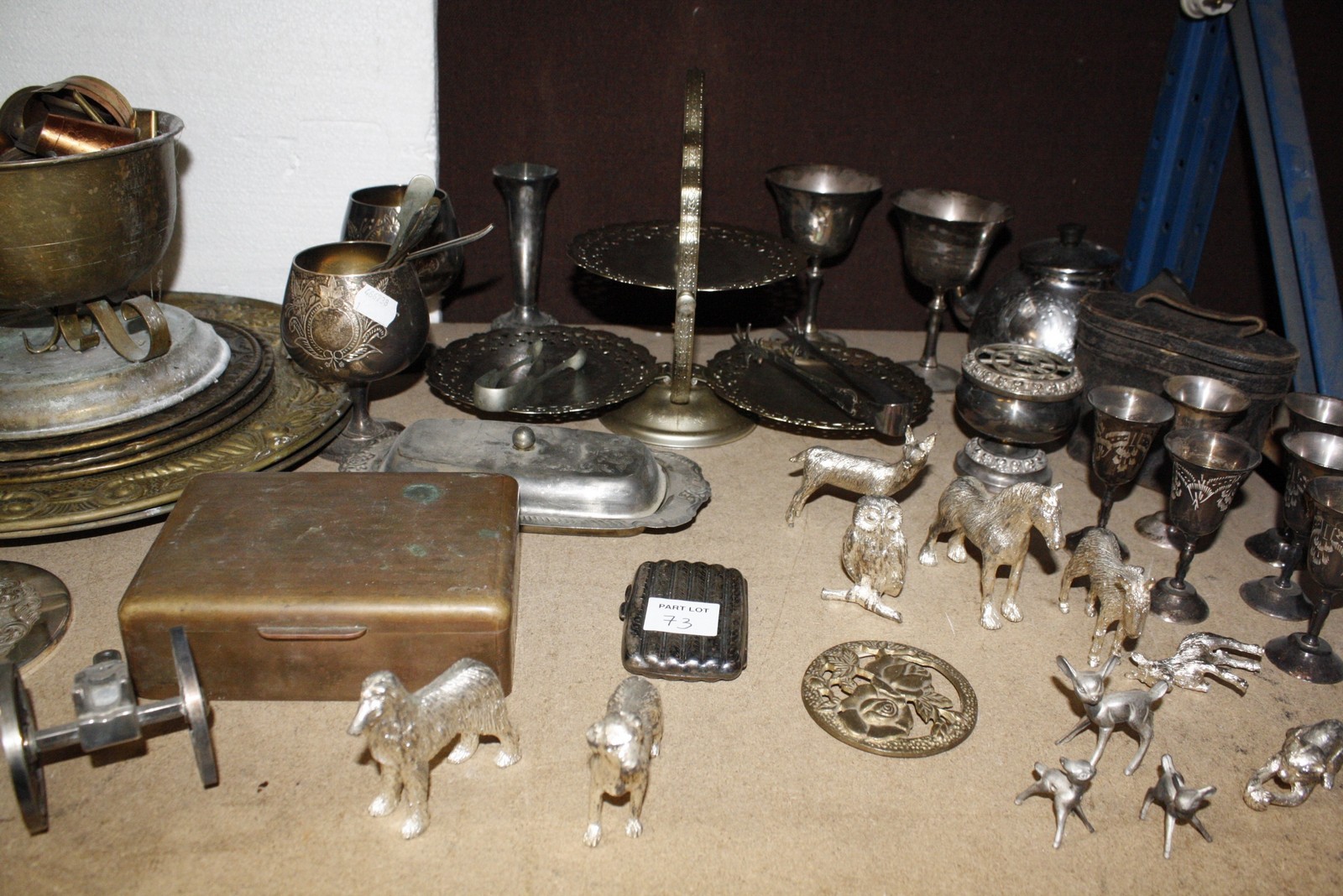 A quantity of collectable items to include EPNS, flatware, copperware, silver, horse brasses, - Image 2 of 2