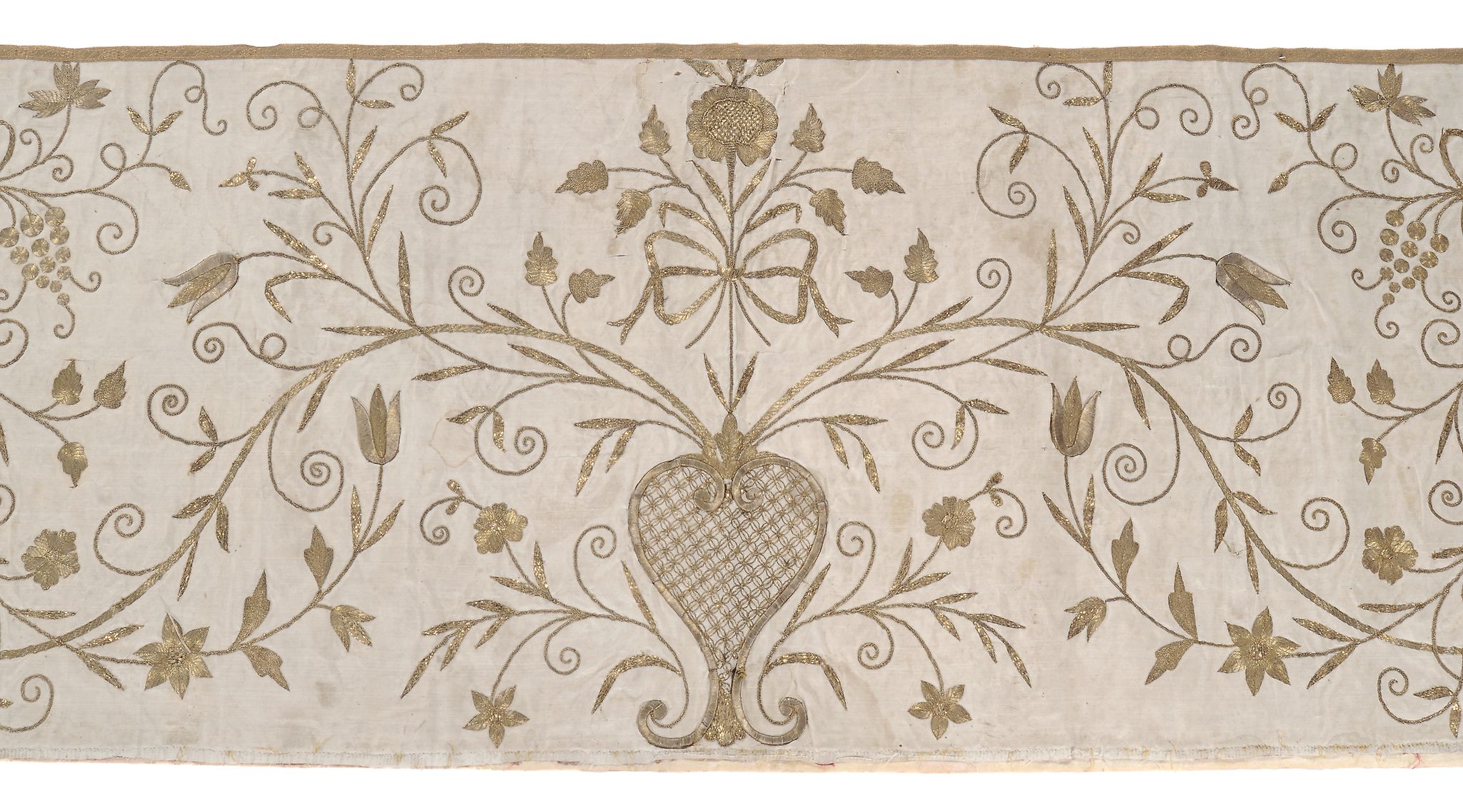 A Continental late 17th century gilt-metal embroidered floral silk panel - Image 4 of 8