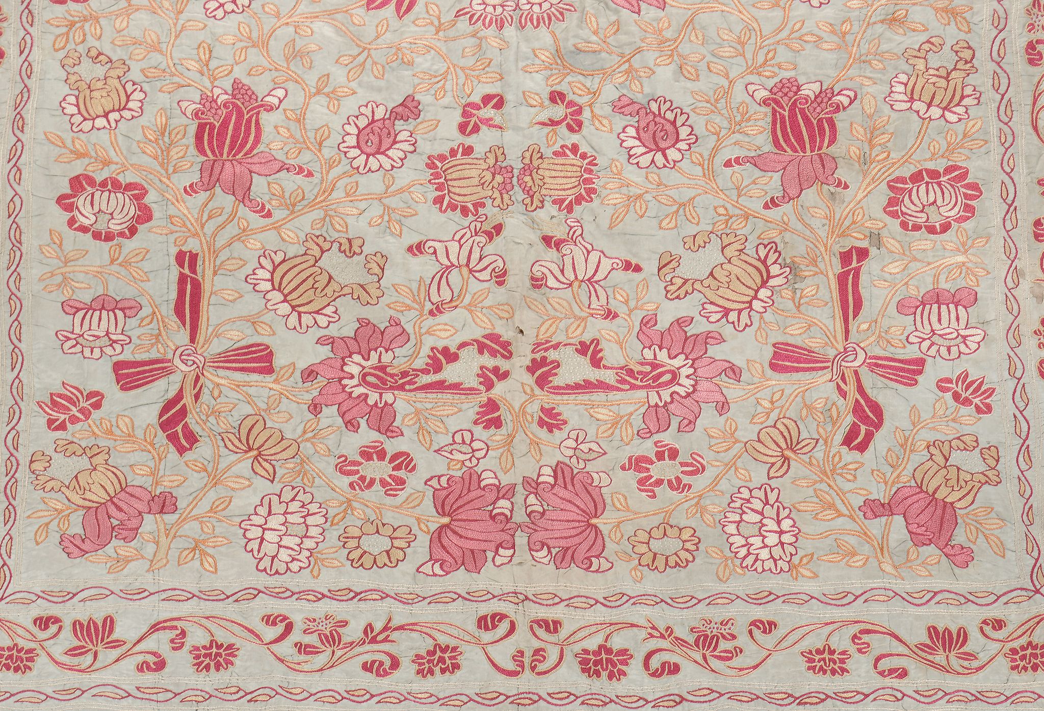 An Indo-Portuguese coverlet, second half 18th century - Image 3 of 3