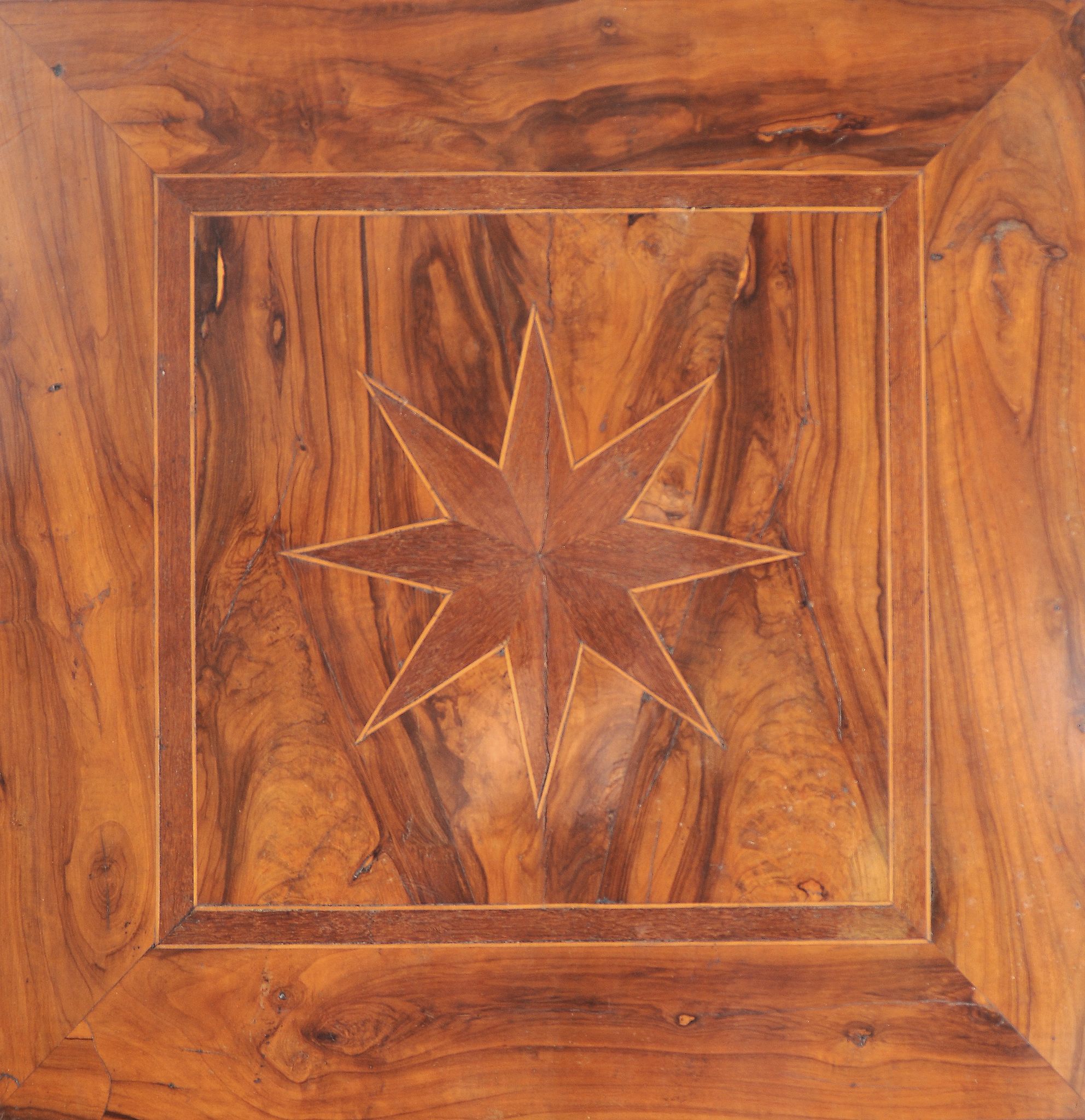 A Dutch walnut and seaweed marquetry press cupboard, circa 1750 - Image 4 of 7