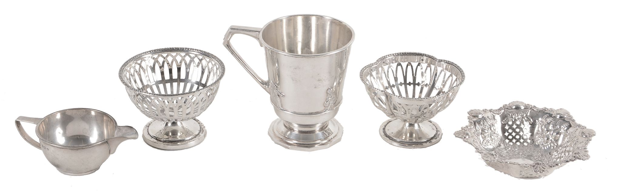 A collection of silver items, to include: a christening mug by Mappin & Webb  A collection of silver