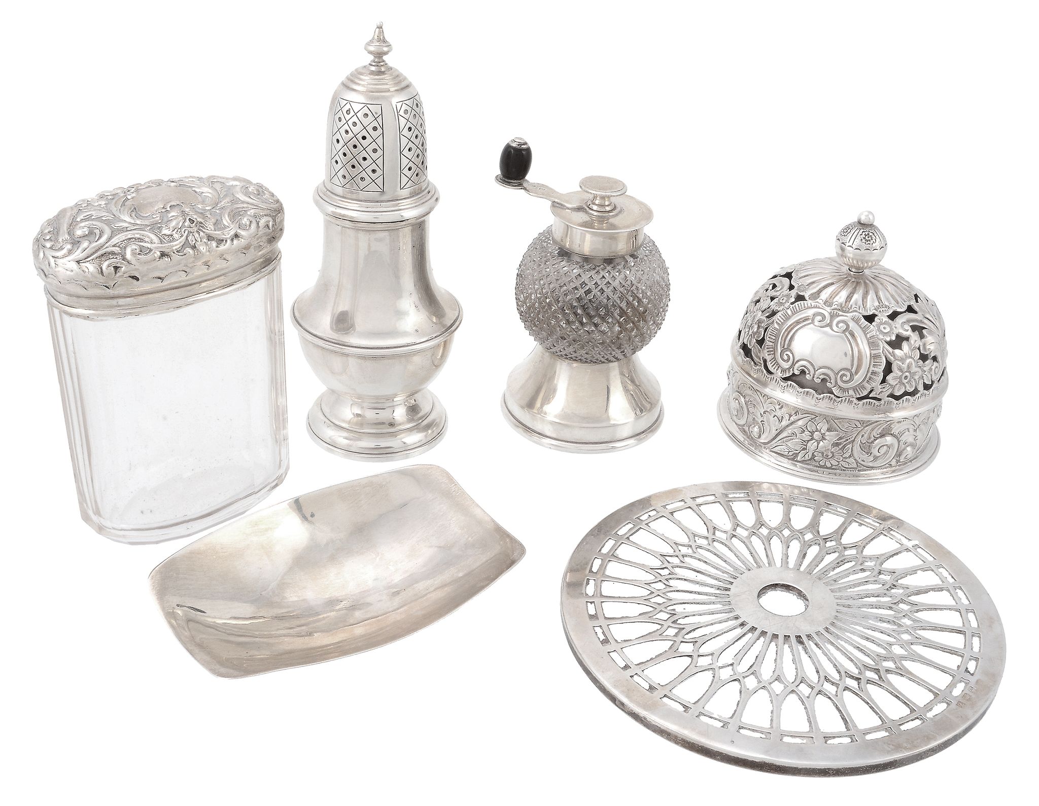 Six silver or silver mounted small items, comprising  Six silver or silver mounted small items,