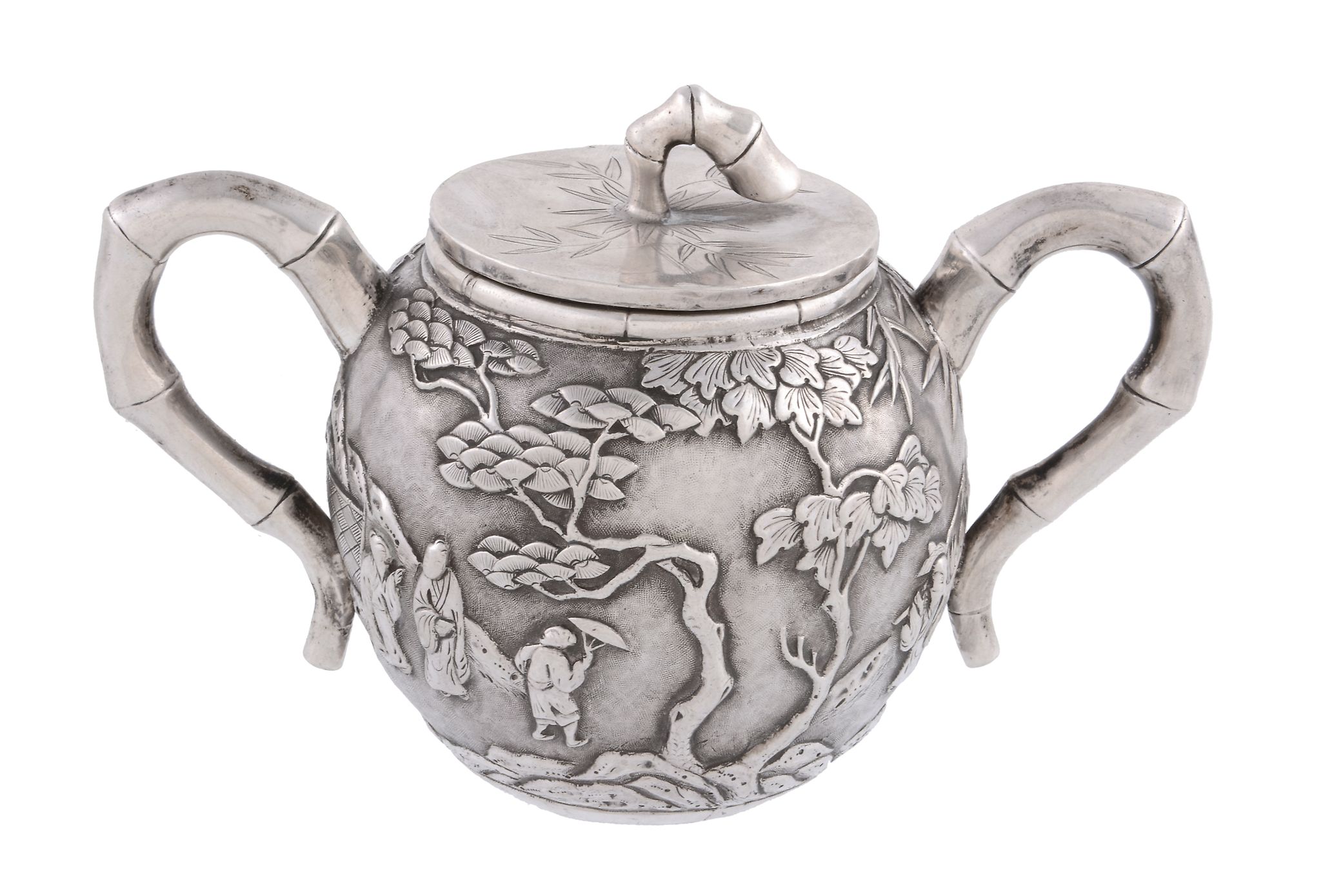 A Chinese export silver sugar basin and cover by Sun Shing (SS, a chop mark, 90), Canton and Hong - Image 2 of 3