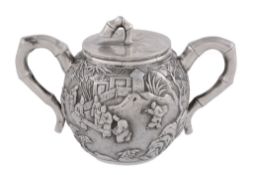 A Chinese export silver sugar basin and cover by Sun Shing (SS, a chop mark, 90), Canton and Hong