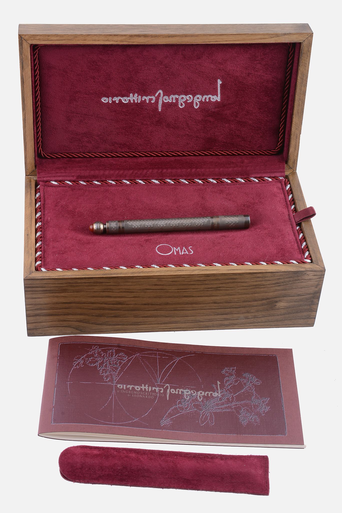 Omas, L'Ingegno Scrittorio di Leonardo, a limited edition fountain pen,   no.0442/1000, the cap and - Image 2 of 4