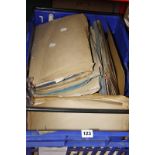 A quantity of Aircraft magazines and ephemera (qty) A quantity of Books and miscellaneous items to