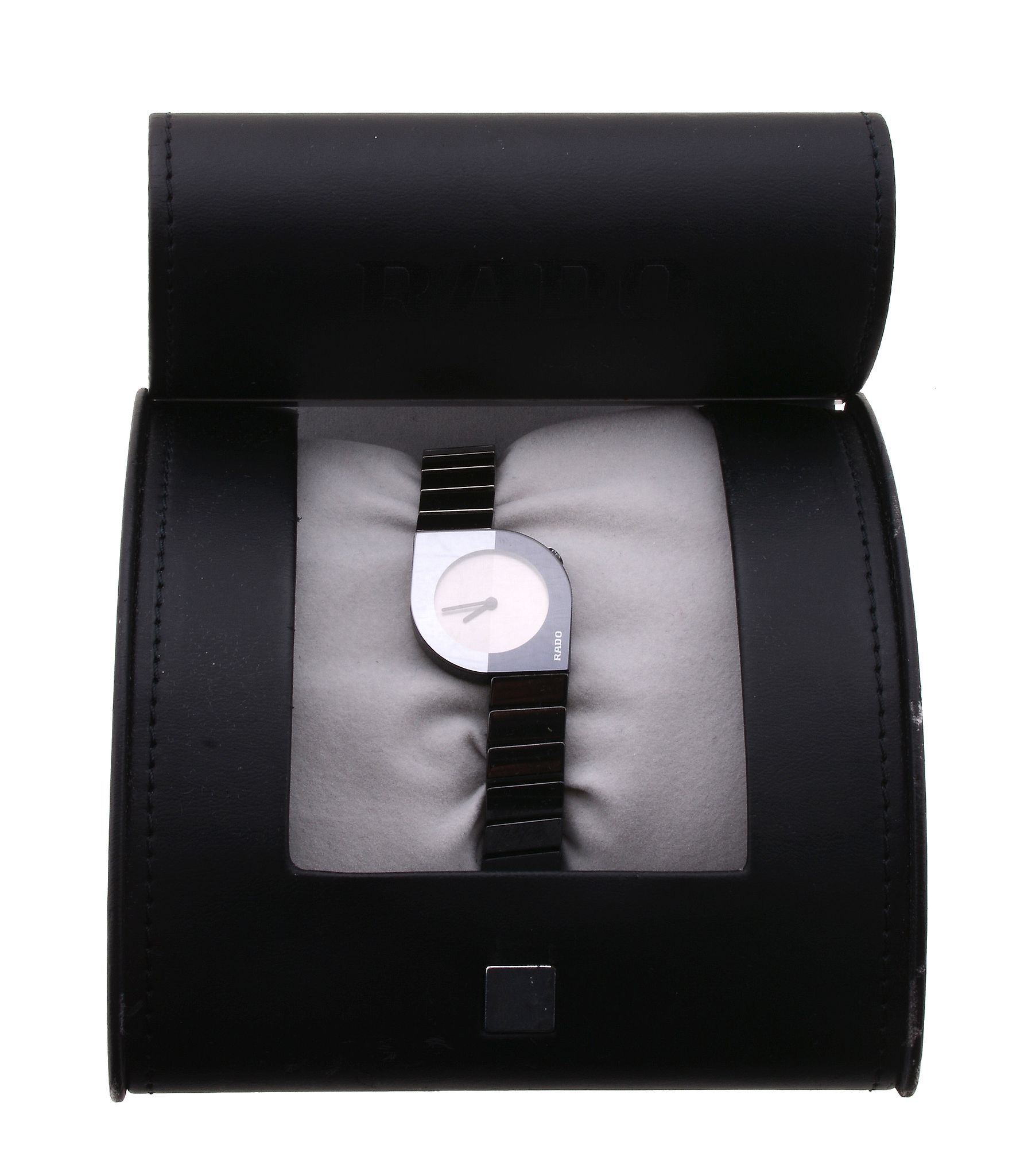 Rado, Diastar, ref. 153.0473.3.010, a lady's ceramic bracelet wristwatch, no. 03524378, circa 2004, - Image 2 of 3