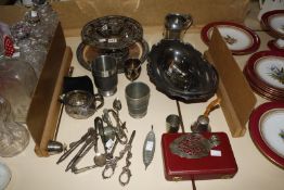 A small quantity of assorted silver plate, to include a pierced centrepiece, a salver, a basket,