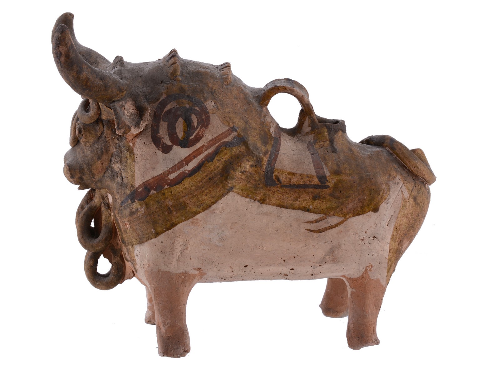 A Peruvian pottery model of a horned oxen £80-120 - Image 3 of 3