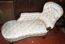 A Victorian duchess daybed on mahogany supports. 135cm long. £60-80