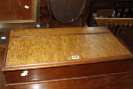 A 19th Century satinwood box £50-80