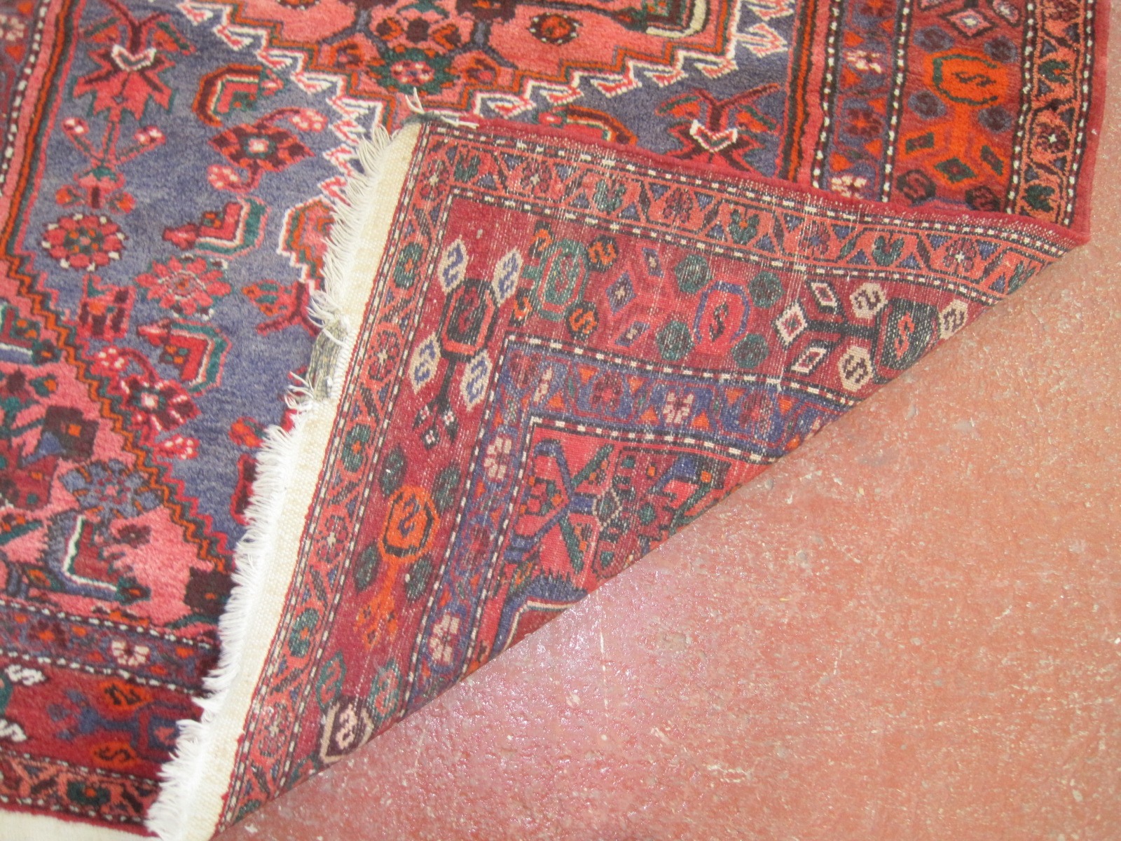 A Persian Nahavand rug 210 x 138cm £80-120 - Image 2 of 2