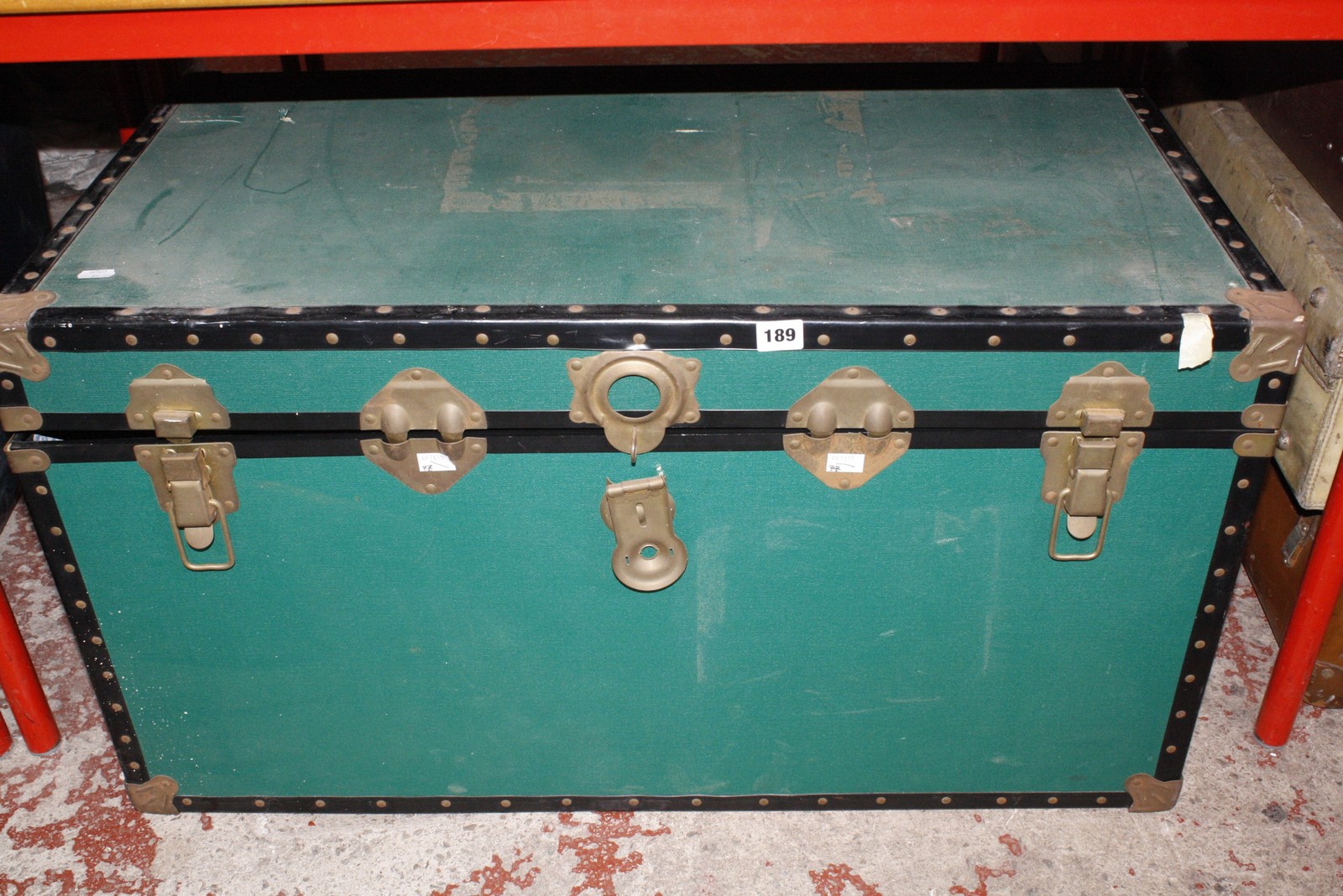 A modern green trunk (AF) and a vintage suitcase containing assorted linens -2