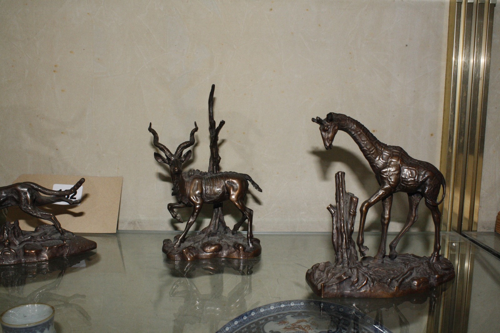 A set of six Franklin Mint bronze animals to include an elephant, giraffe, lion and rhino -6 - Image 2 of 2