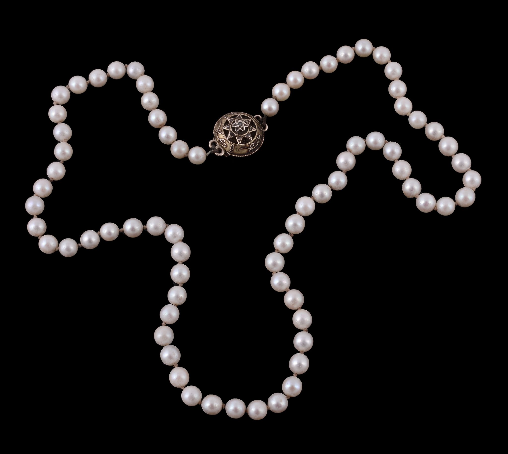 A cultured pearl necklace, the uniform cultured pearls to a rose cut diamond...  A cultured pearl