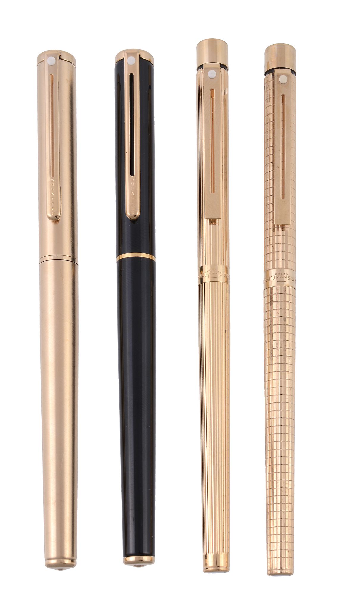 Sheaffer, a gold colour fountain pen, with a chequered engraving  Sheaffer, a gold colour fountain