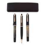 Pelikan, No 400 , a fountain pen, with a brown cap and turning knob and...  Pelikan, No 400  , a