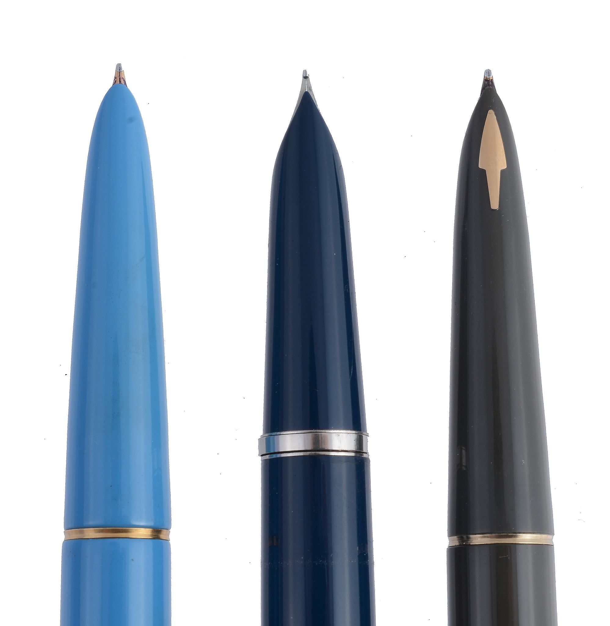 Parker, 61, a blue fountain pen, with a lustraloy cap, inked; Parker, 61  Parker, 61, a blue - Image 2 of 2