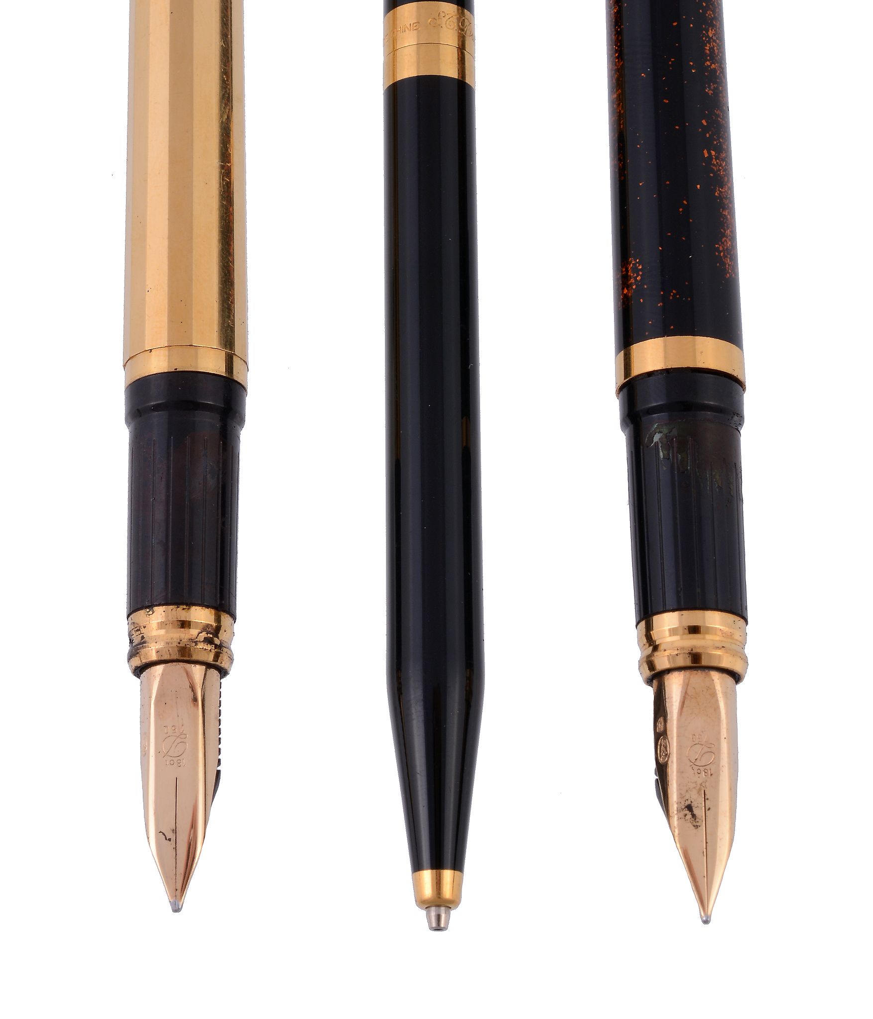 S. T. Dupont, Porte plume, a black fountain pen , with a gold dust finish  S. T. Dupont, Porte - Image 2 of 2