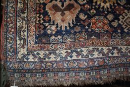 A Hamadan rug 138 x 186cm