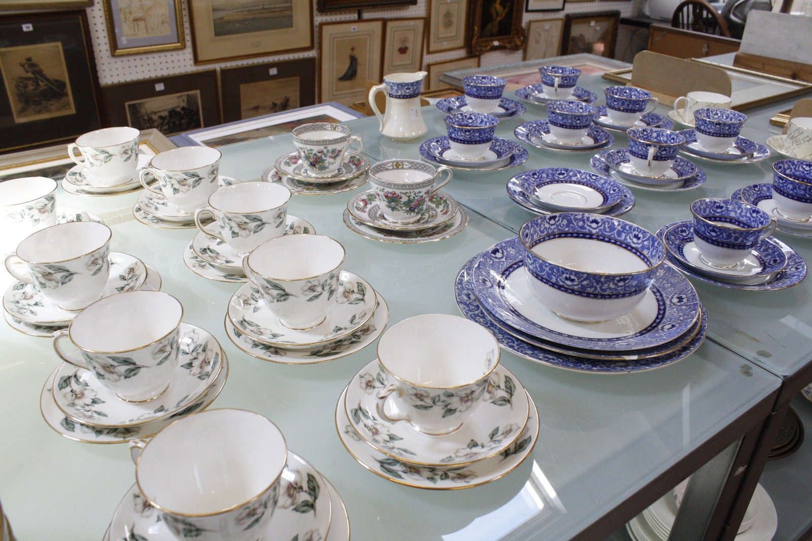 A Pountney and Co. Bristol 'Cromer' pattern part dinner service, a Royal Albert part tea service, - Image 2 of 3