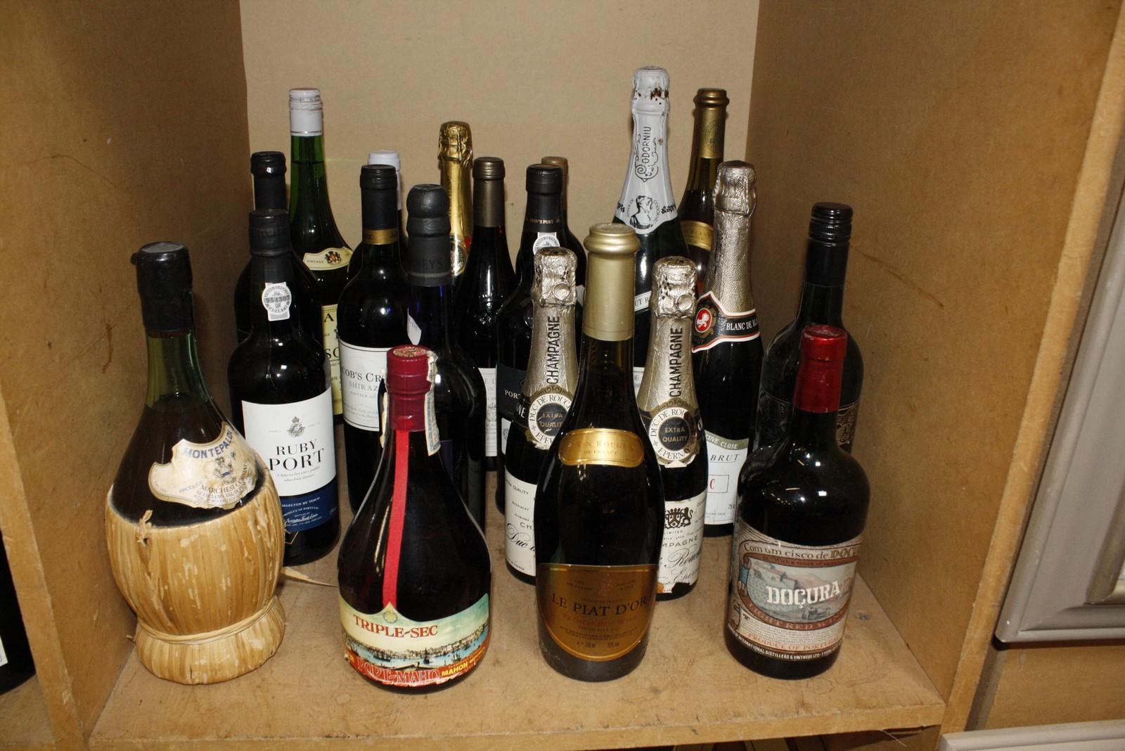 A quantity of mixed wine, beer, perry and spirits (over 18's only)  Best Bid - Image 2 of 3