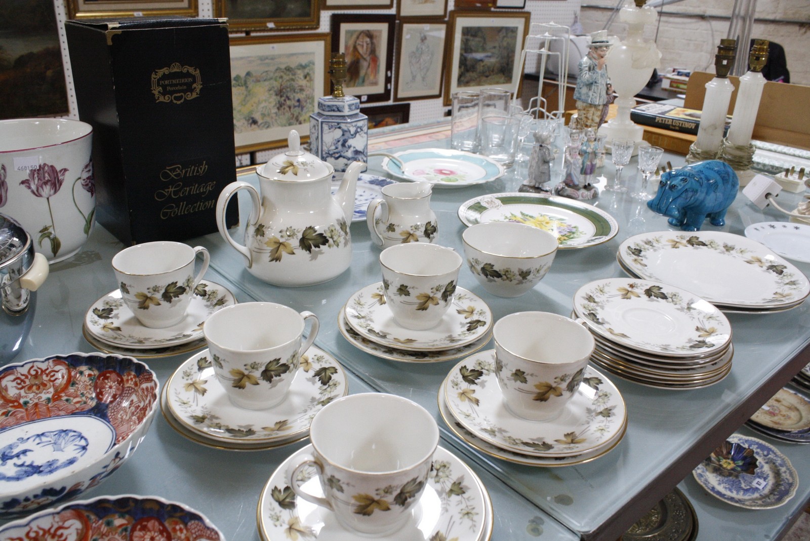 A quantity of ceramics and glass to include, a Royal Doulton 'Larchmont' pattern part tea service, a - Image 2 of 3