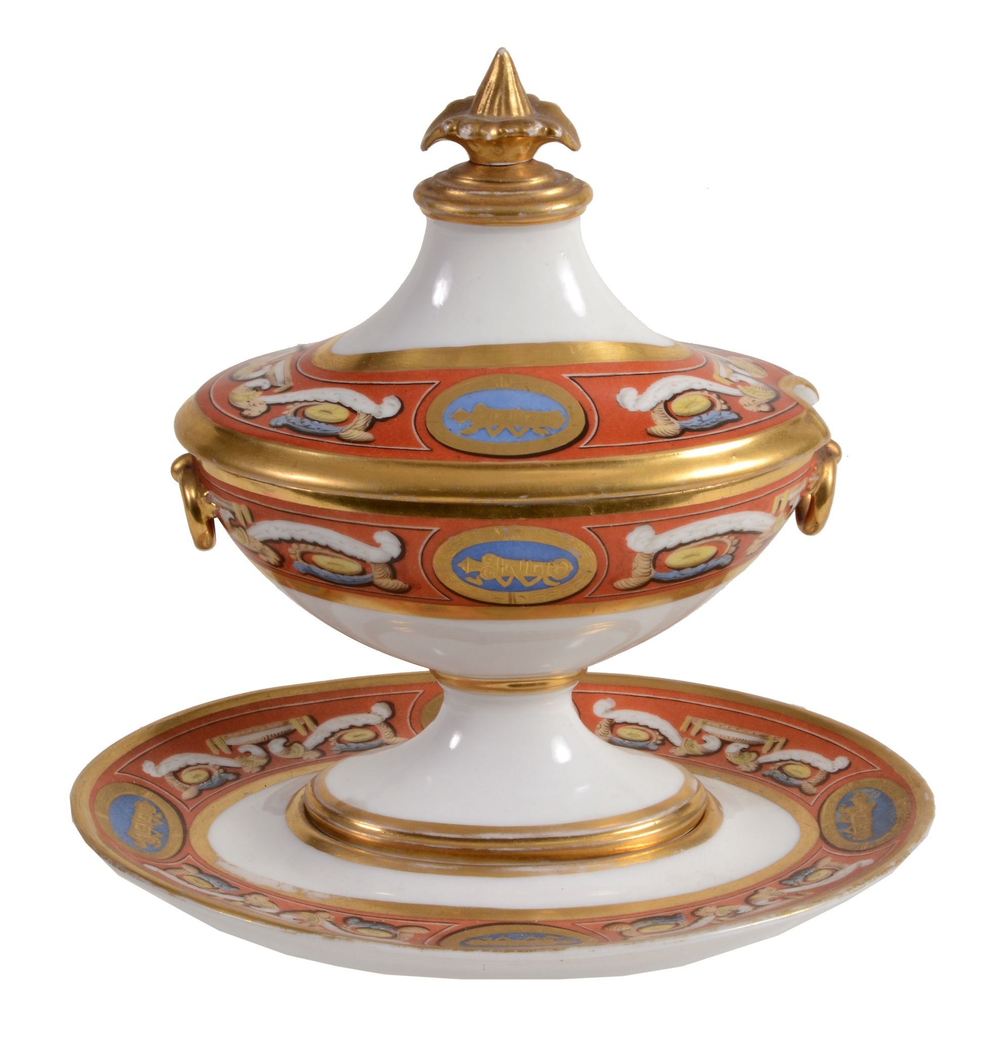 A Paris porcelain sauce tureen, cover and stand, late 19th century  A Paris porcelain sauce