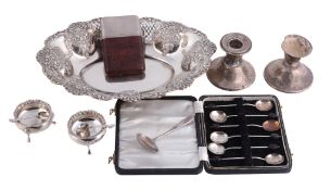A collection of silver items,   to include: a late Victorian shaped oval dish by William Devenport,