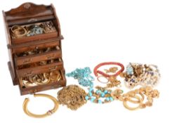 A quantity of costume jewellery,   to include: earrings; necklaces; bracelets; and other items