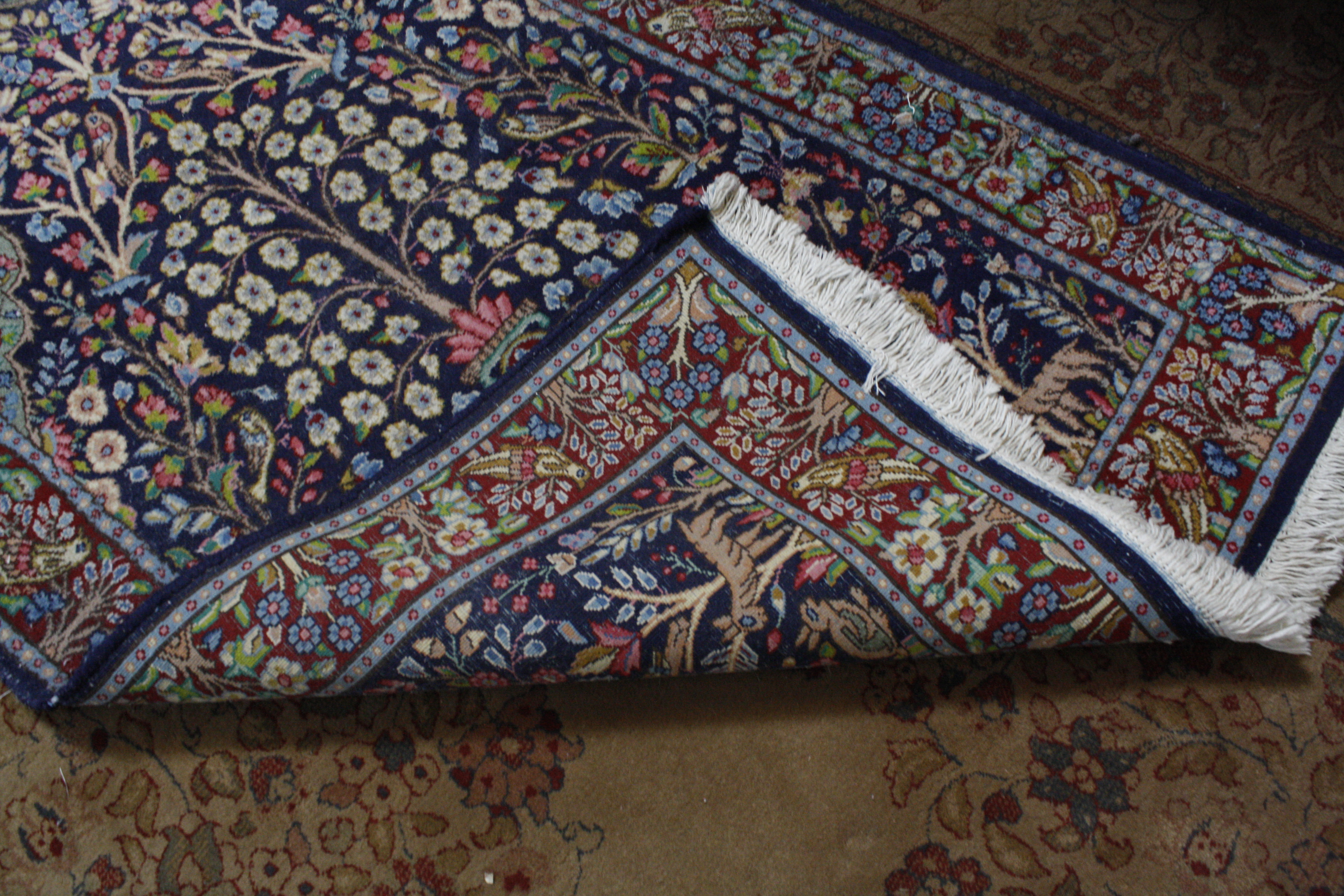 An Isfahan rug 101 x 70cm together with six further rugs - Image 3 of 10