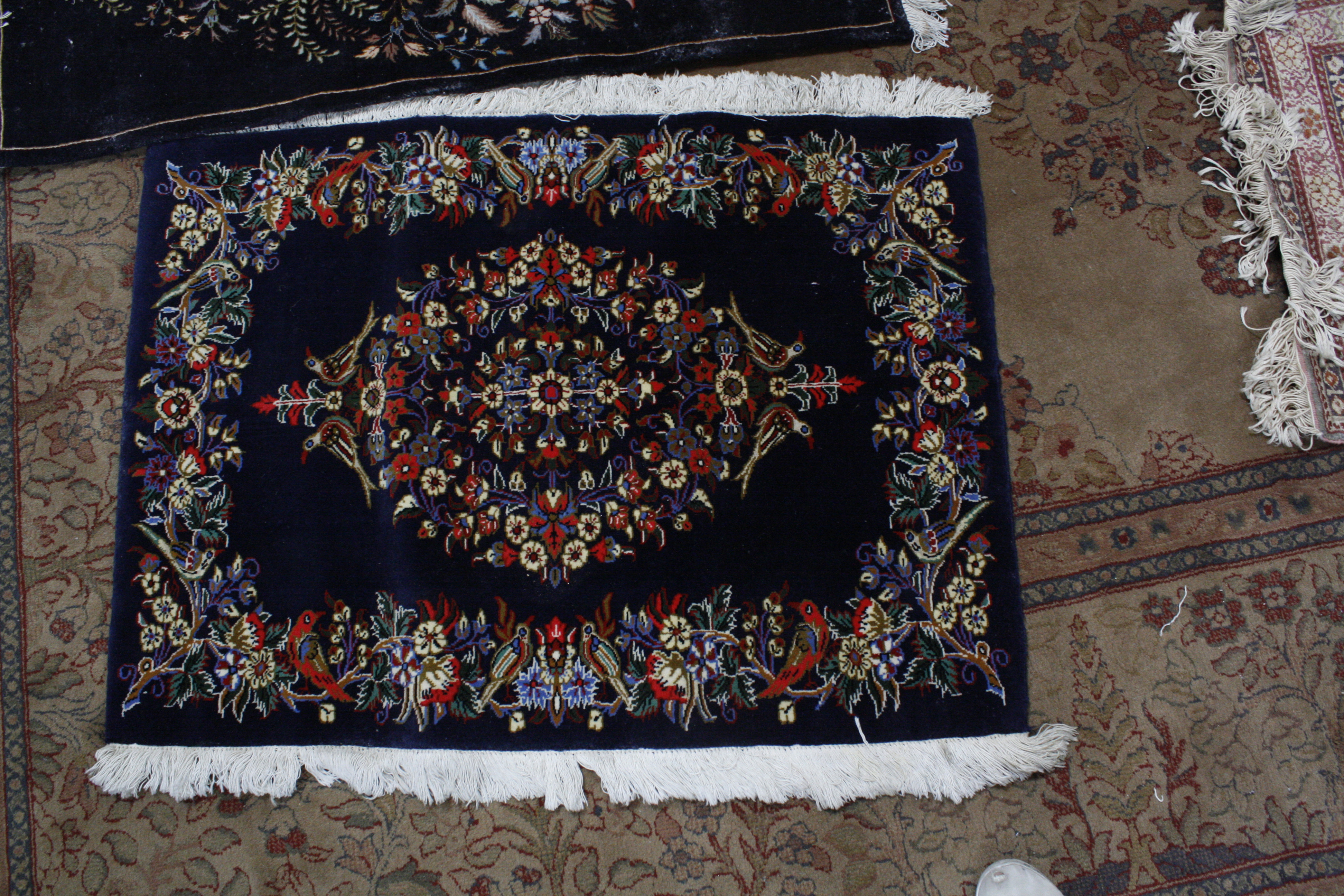 An Isfahan rug 101 x 70cm together with six further rugs - Image 8 of 10