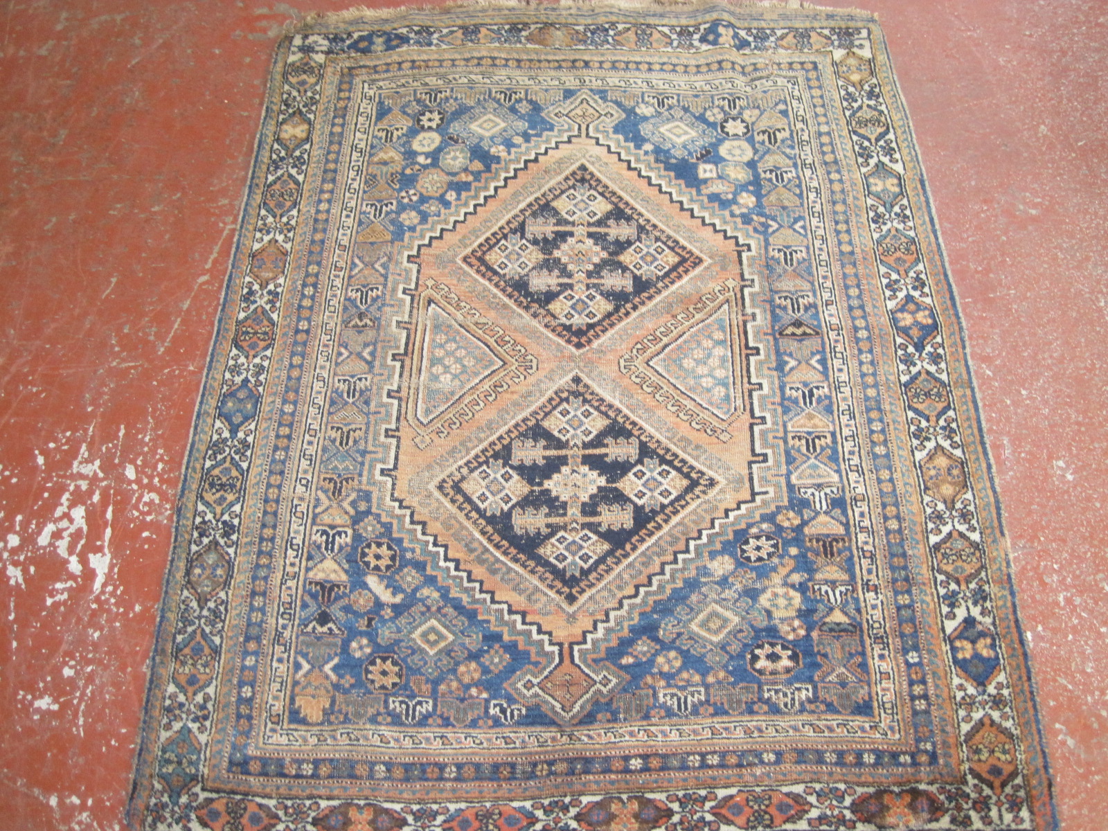 A Persian Afshar rug 180 x 130cm