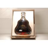 Hennessy Paradis Cognac 70cl 40% vol 1 bt Presentation case 2000 bottling  Hennessy Paradis