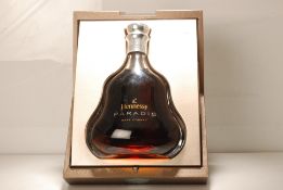 Hennessy Paradis Cognac 70cl 40% vol 1 bt Presentation case 2000 bottling  Hennessy Paradis