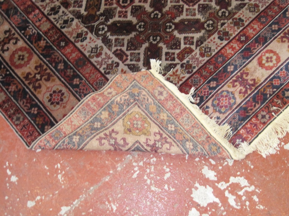 An Ardebil rug of Seychour design 292 x 212cm - Image 2 of 2