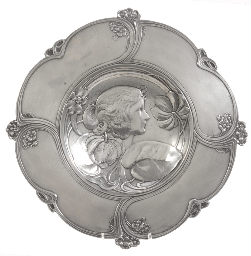 Art Nouveau silvered pewter dish, unmarked, 30cm in diameter