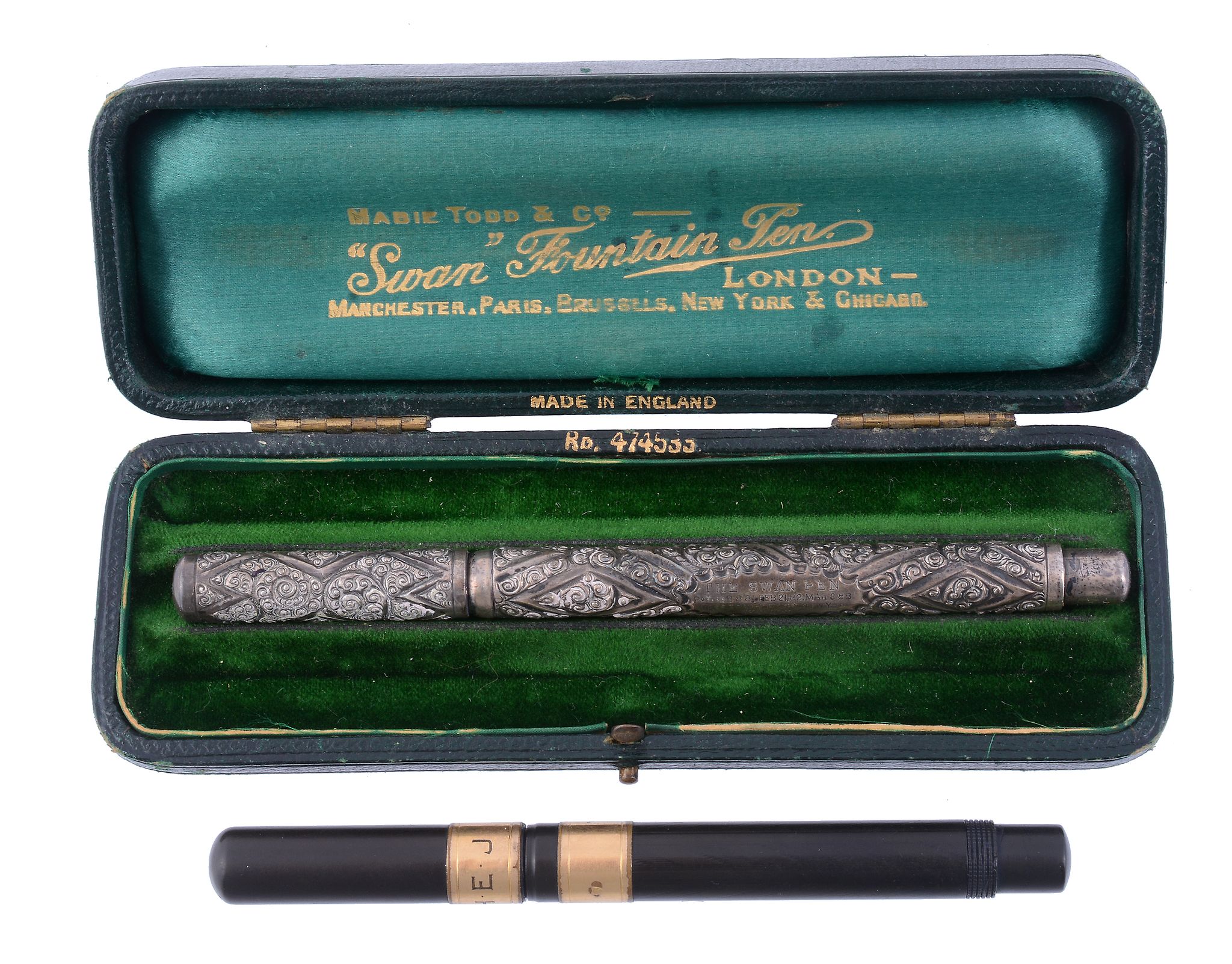 Mabie, Todd & Co. Ltd., Swan, a silver coloured fountain pen  Mabie, Todd  &  Co. Ltd., Swan, a