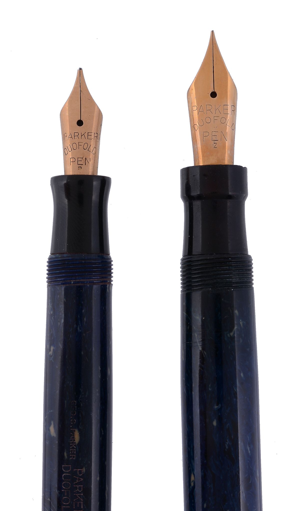 Parker, Duofold, Lucky Curve, Senior, a lapis blue fountain pen  Parker, Duofold, Lucky Curve, - Image 2 of 2