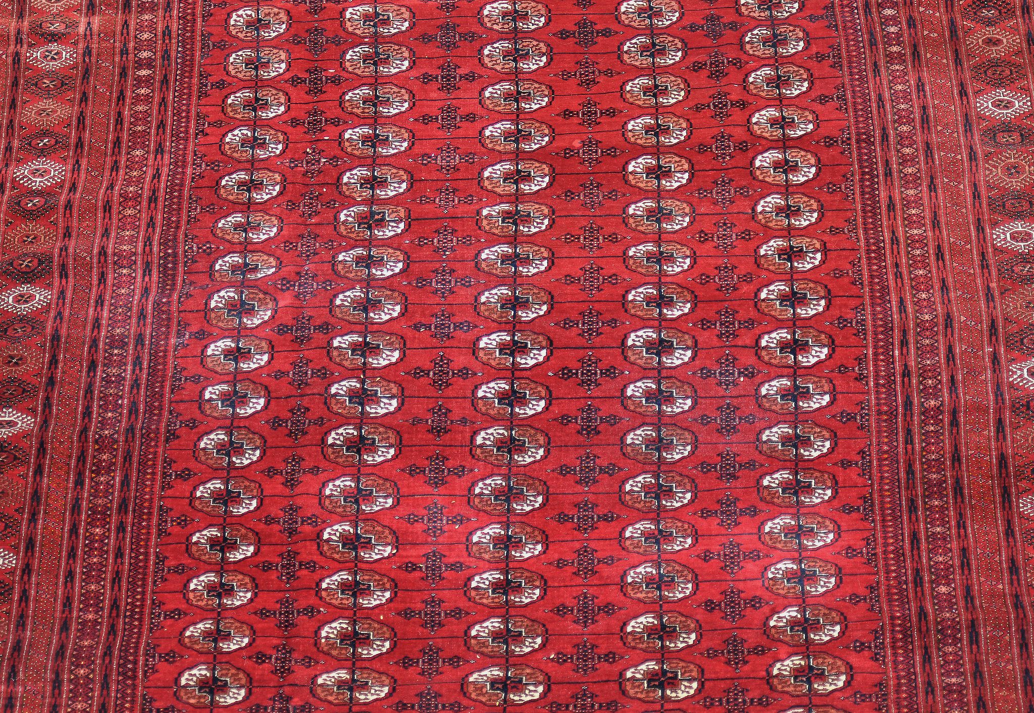 A Tabriz carpet, approximately 252 x 397cm A Tabriz carpet, approximately 252 x 397cm Please note - Image 2 of 2