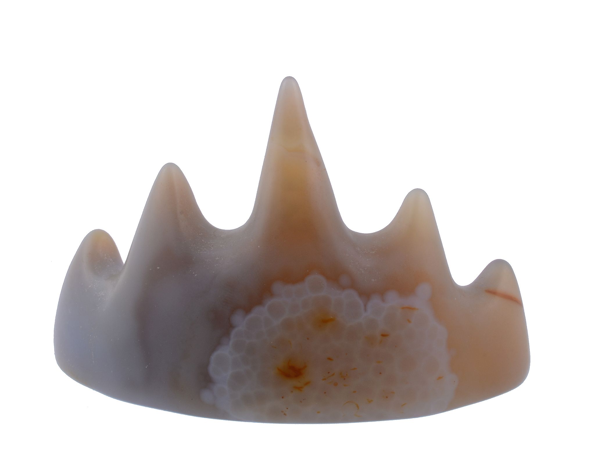 A Chinese agate brush-rest, Qing Dynasty, shaped as a five-peaked mountain... A Chinese agate - Image 2 of 2
