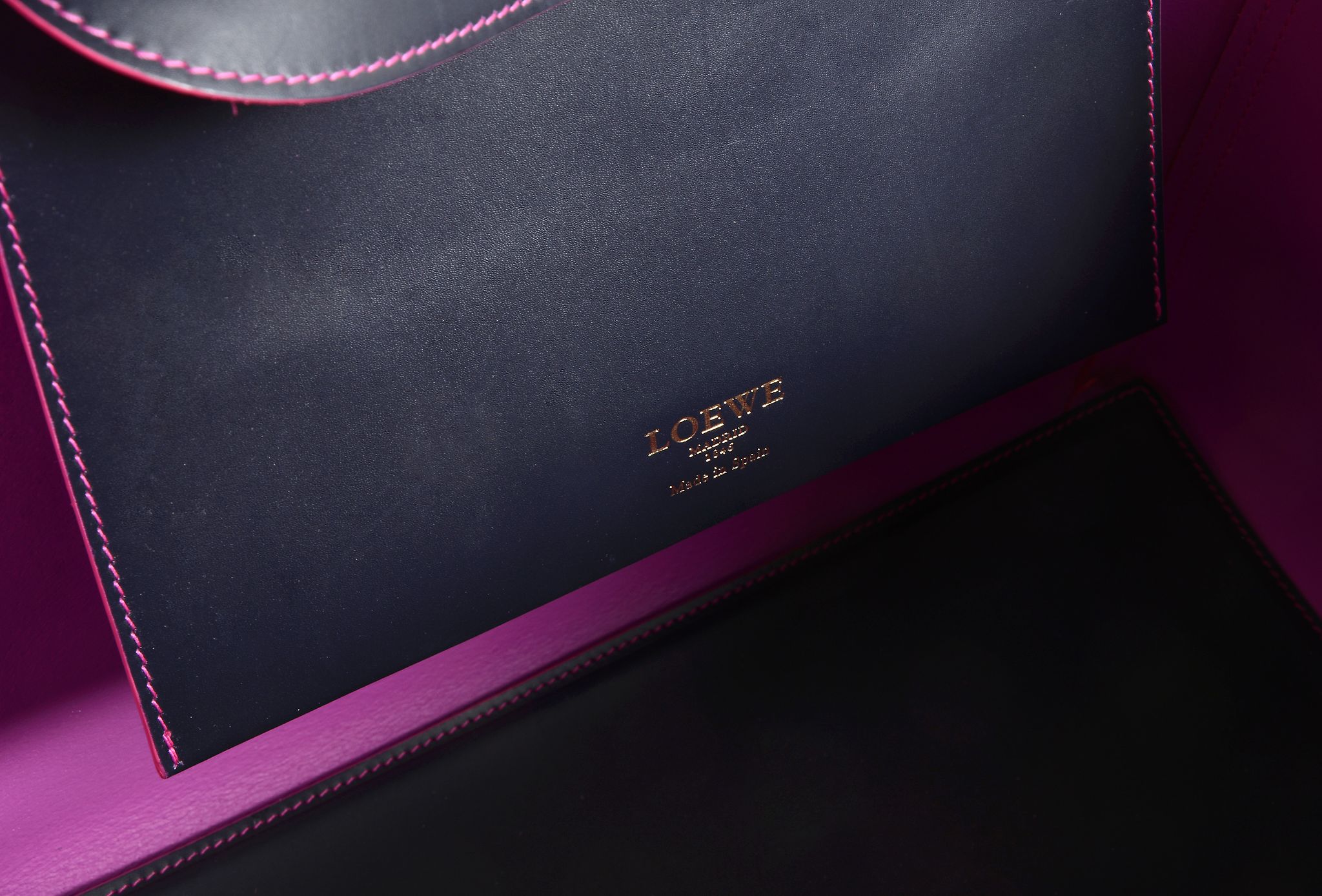 Loewe, a navy leather tote handbag,   with contrasting pink stitching and pink leather interior, - Image 4 of 4