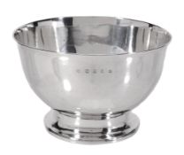 A late George III Irish silver footed bowl by Richard Sawyer, Dublin 1812  A late George III Irish