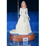 Royal Doulton limited edition 'The Duchess of York',   edition no. 516/1500 HN. 3086, with plinth