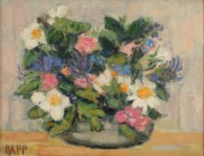 Ginette Rapp (1928-1998) - A still life of flowers Oil on canvas Signed lower left 26 x 34 cm. (10