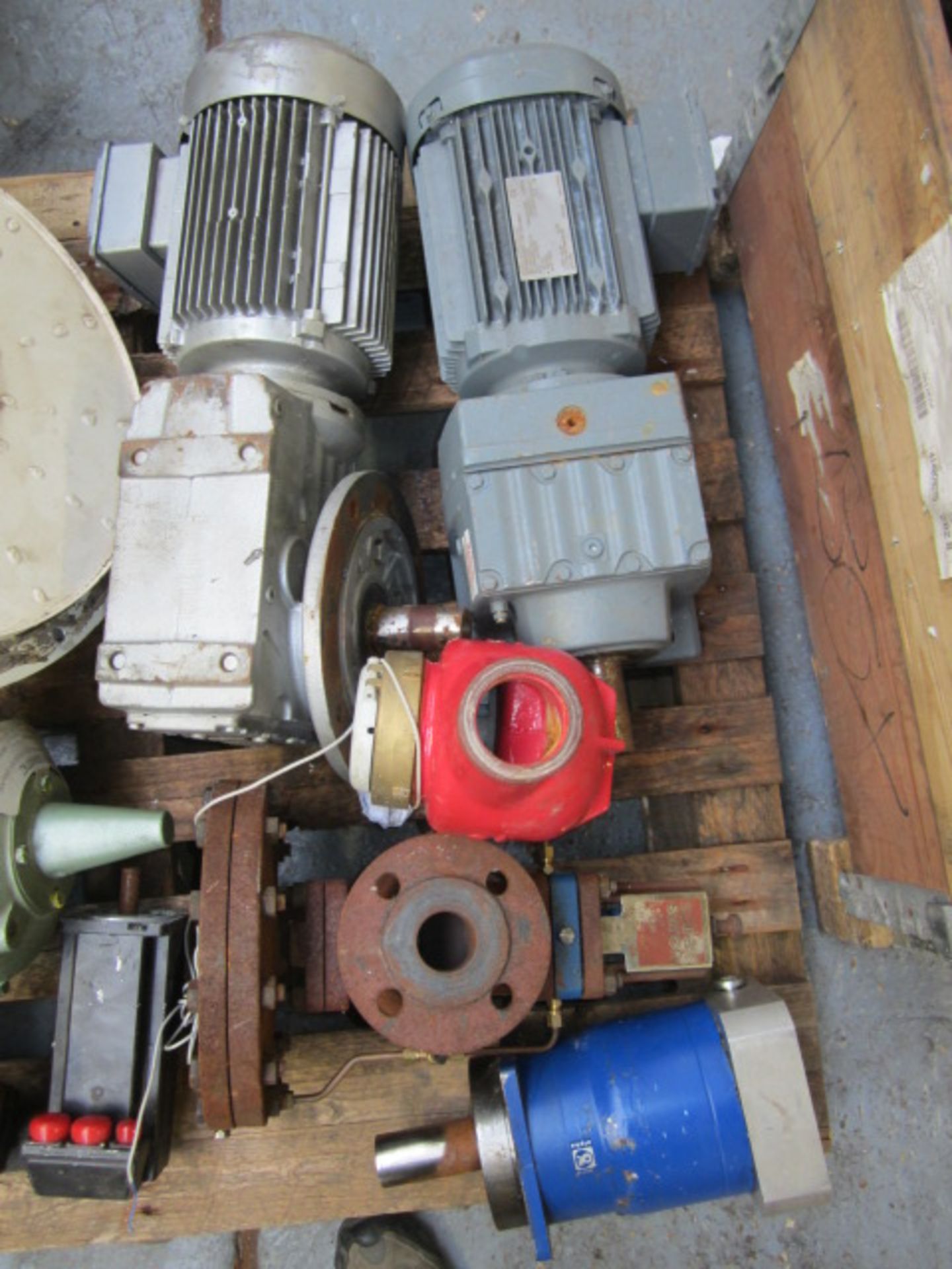 Pallet of assorted motor valves - Image 3 of 3