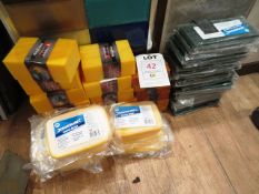 Assorted hand sponges, cleaning pads, etc. (unused) (located at Teignmouth site)