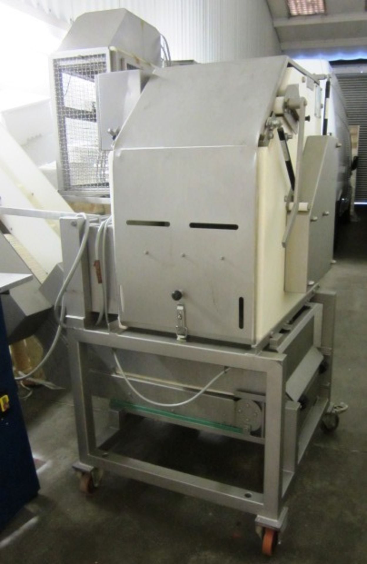 Steen Stainless Steel mobile chicken breast skinning machine, type ST 650 / 3010A (2010) with - Image 7 of 11