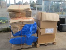 One pallet of approx 150 flat pack boxes (38cm x 34cm x 26cm) and one pallet of approx 2000 box
