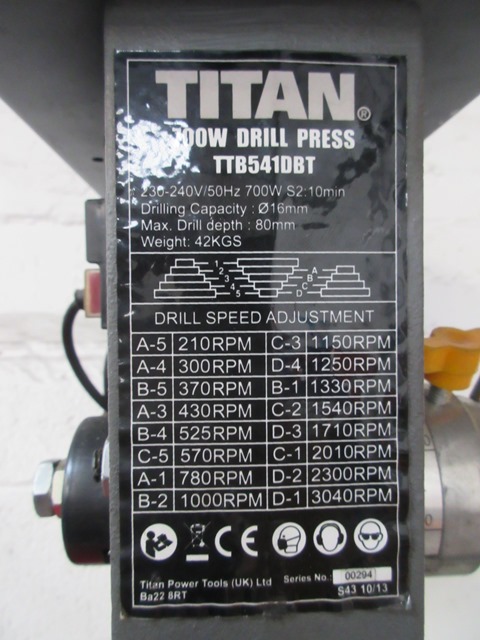Titan 700w drill press, model 